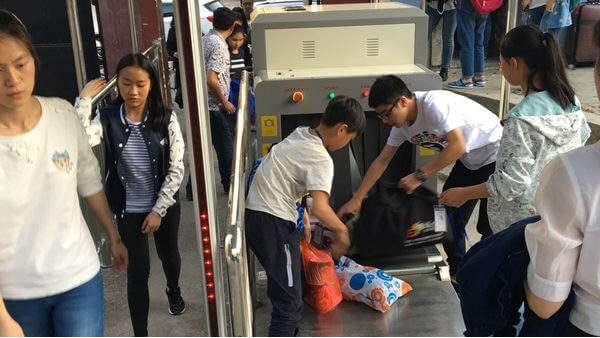 安檢系統(tǒng)定制為建設平安校園作出重要的保障