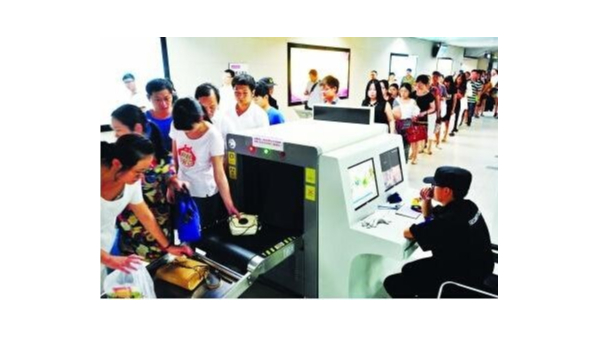 地鐵站將取消換乘車站再次過安檢機，乘客直呼不用那么麻煩了