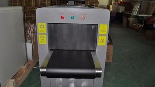 如何使用智能安檢機設(shè)備更加安全