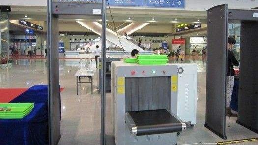 X光安檢機(jī)廠家是怎樣防止輻射泄漏的？