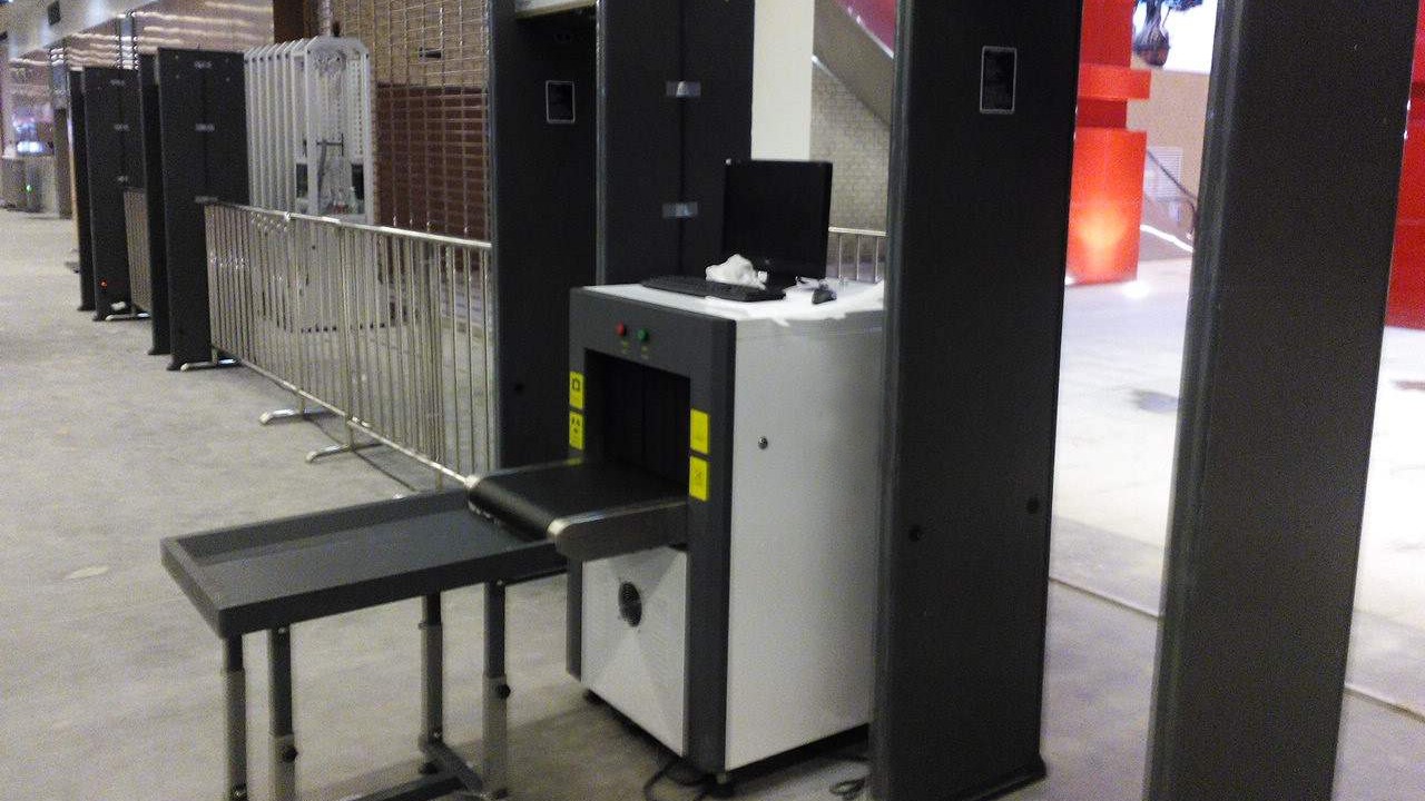 X光安檢機在快遞快遞公司的日常維護